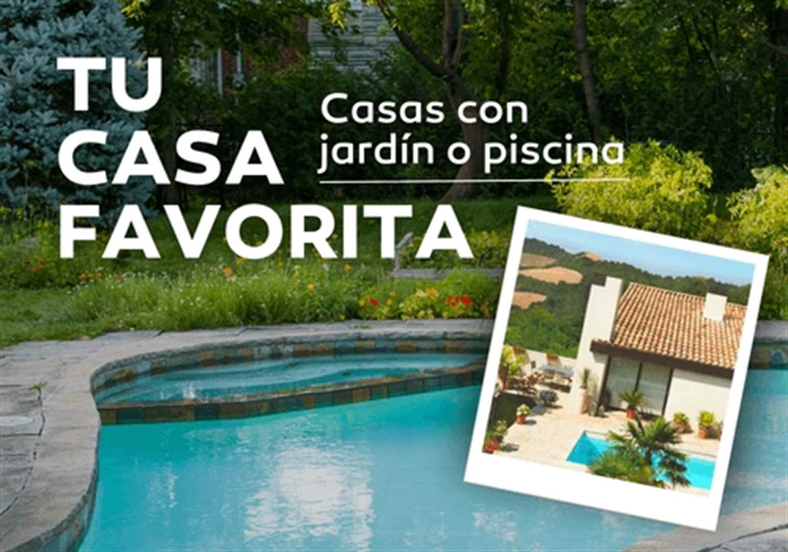 Houses with garden or swimming pool