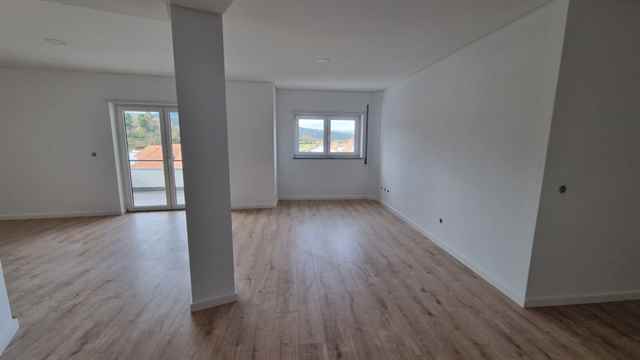 Apartamento / Piso, Moimenta da Beira - 387564