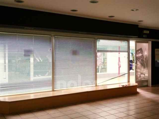 Store, Benavente - 641109