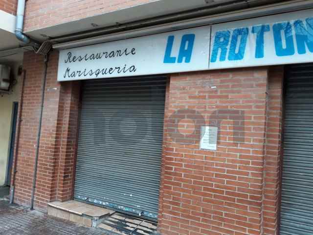 Loja, Barcelona - 98166