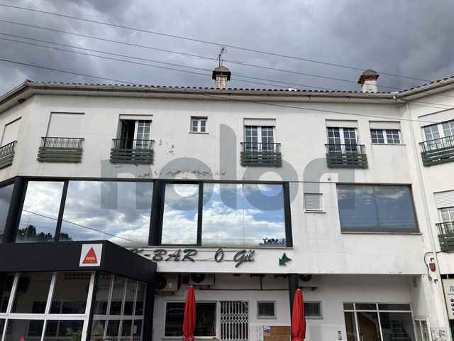 Apartamento / Piso, Castanheira de Pera - 115346