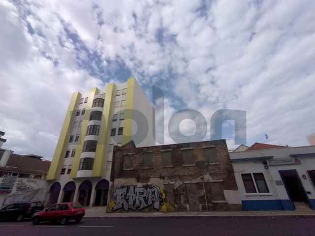 LOJA/COMÉRCIO - BARREIRO, ALTO DO SEIXALINHO