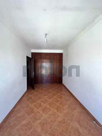 Apartment / Flat, Reguengos de Monsaraz - 121413