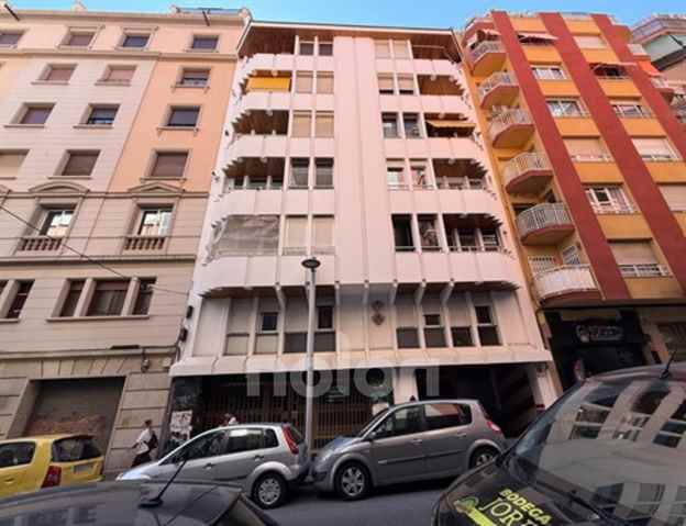 Store, Tarragona - 658063