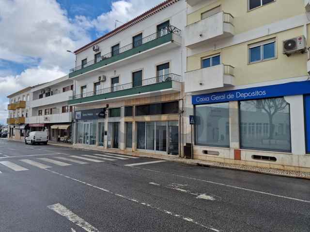 Store, Vila Vicosa - 483671