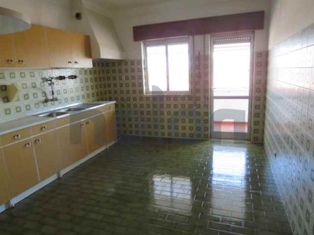 Apartment / Flat, Coruche - 122743