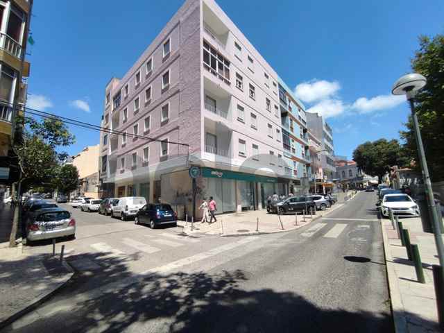 Apartment / Flat, Sintra - 556333