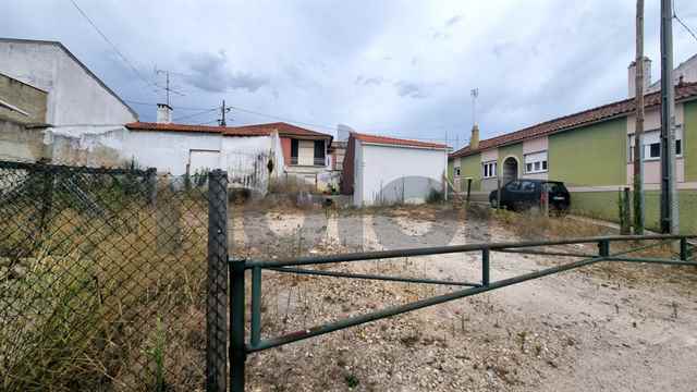 Urban land, Leiria - 561154