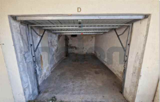 Garagem, Sao Joao da Madeira - 561363