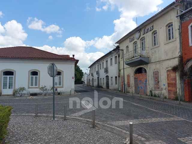 Nave, Anadia - 641304