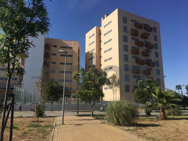 Garajes en Sevilla - 116980